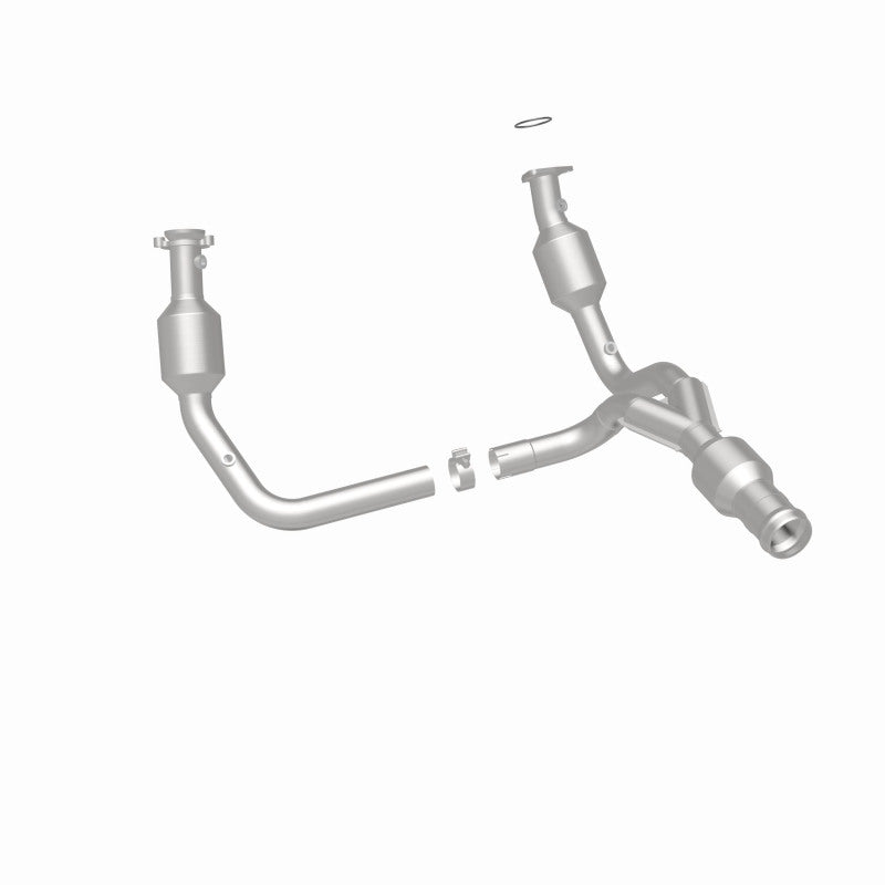 Convertisseur MagnaFlow à montage direct sur GMC Yukon XL V8 6,2 L 2015