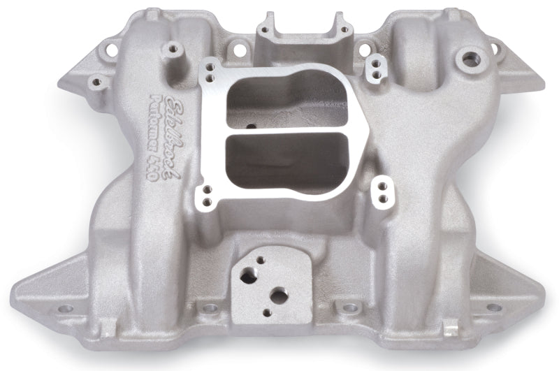 Edelbrock Performer 440 avec collecteur EGR