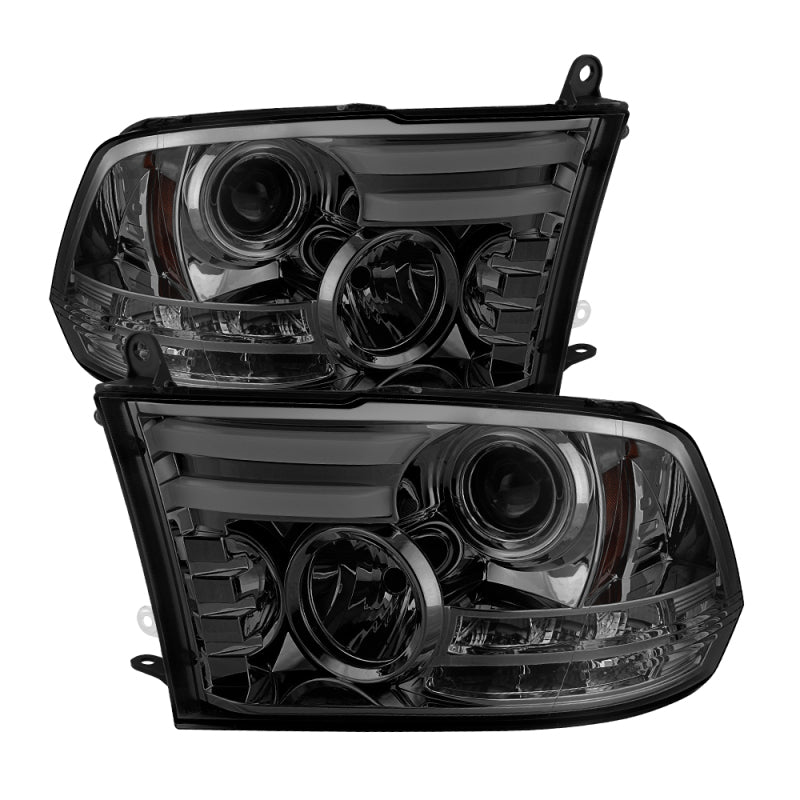 Phares de projecteur Spyder Dodge Ram 13-15 Barre lumineuse DRL Fumée PRO-YD-DR13-LBDRL-SM