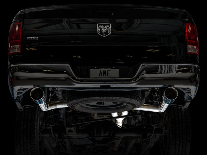 AWE Tuning 09-18 RAM 1500 5.7L (sans découpe) 0FG Échappement Cat-Back à double sortie arrière - Embouts chromés argentés