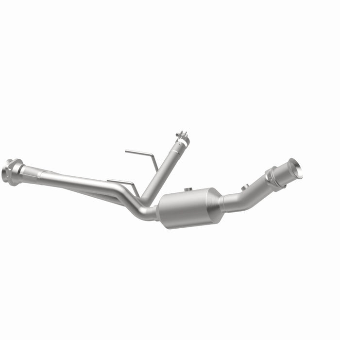 MagnaFlow 18-20 Ford F-150 V6 3.3L Right Underbody Direct-Fit Catalytic Converter