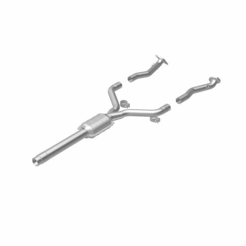 MagnaFlow Conv DF 96-97 Lexus LS400 4.0L rear