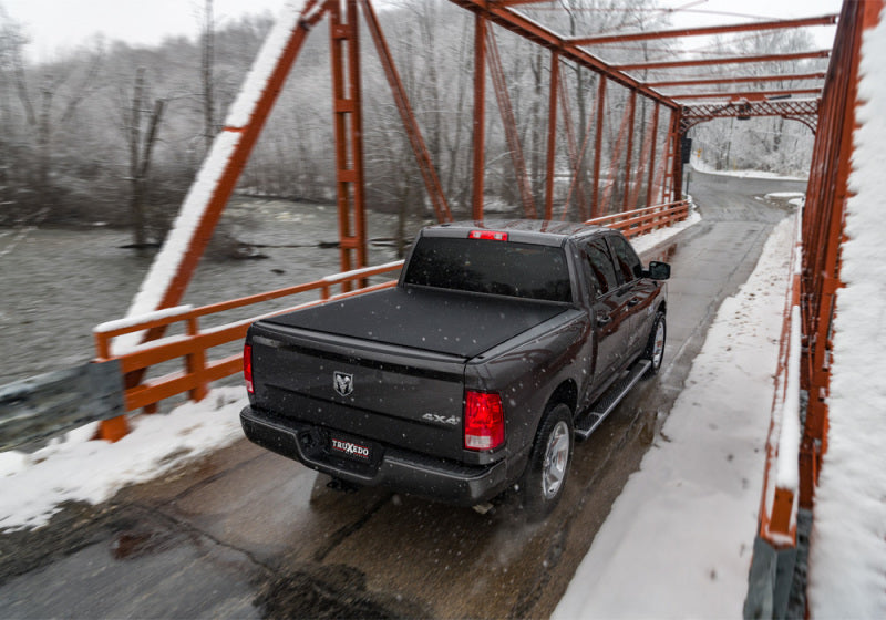 Truxedo 19-20 Ram 1500 (nouvelle carrosserie) avec couvre-caisse Sentry CT RamBox 5 pieds 7 pouces