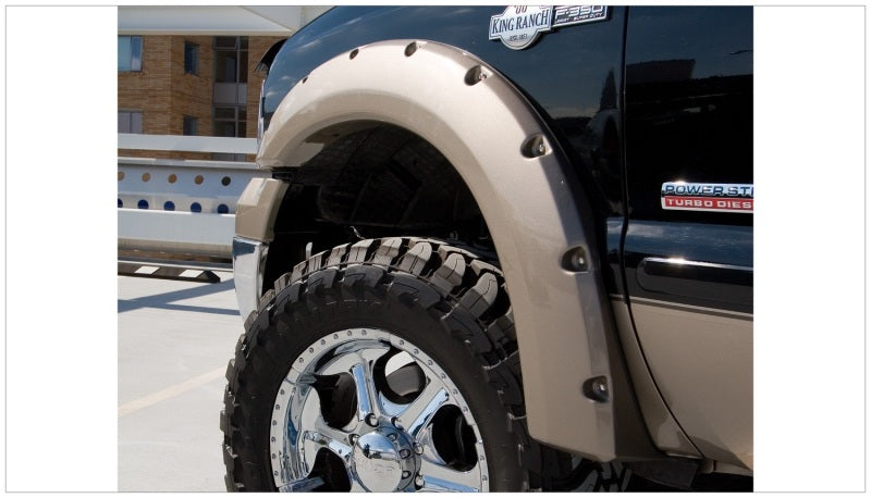 Bushwacker 99-07 Ford F-250 Super Duty Styleside Pocket Style Flares 4 pièces 81,0/96,0 po - Noir