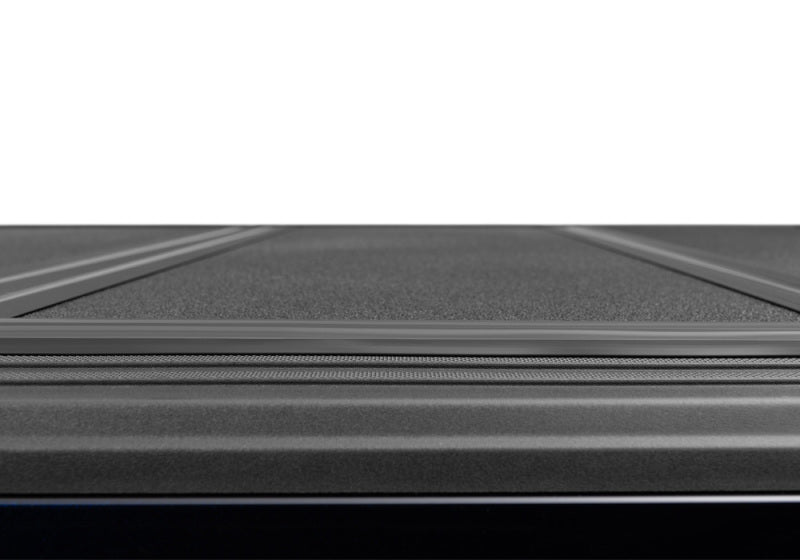 Housse de protection pour benne Armor Flex de 8 pieds pour Ford F-150 Crew Cab 2021+ de UnderCover