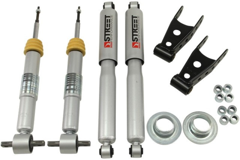 Belltech 14-17 Silver/Sierra Toutes les cabines 2 roues motrices 1 ou -2 po. Av./2 ou 3 po. R. Drop avec amortisseurs SP Kits d'abaissement