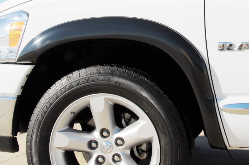 Élargisseurs d'ailes Lund 02-08 Dodge Ram 1500 SX-Sport Style Smooth Elite Series - Noir (2 pièces)
