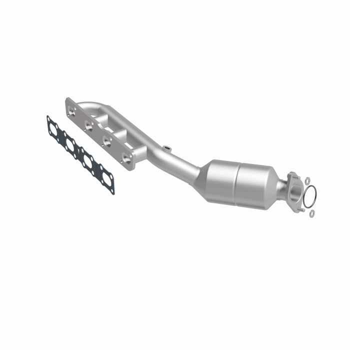 Convertisseur catalytique MagnaFlow Direct-Fit SS 04-06 Nissan Titan 5,6 L V8 (Californie)