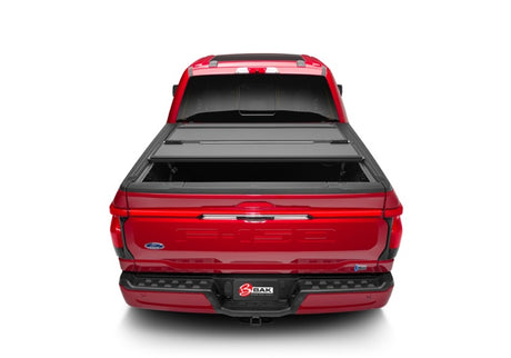 BAK 21-22 Ford F-150 (y compris Lightning 2022) BAKFlip MX4 5,7 pi Couvre-caisse - Finition mate