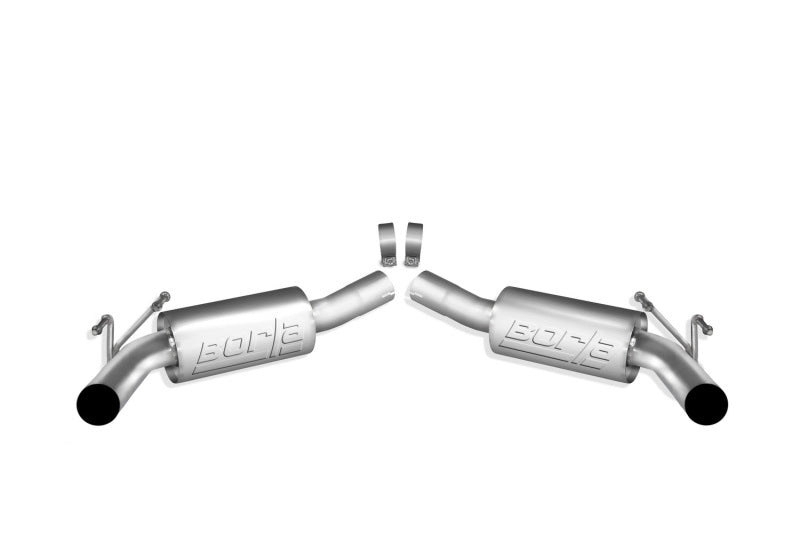 Le système d'échappement Borla 2010 Camaro 6.2L ATAK sans embouts fonctionne avec le pack d'effets de sol d'usine (arrière