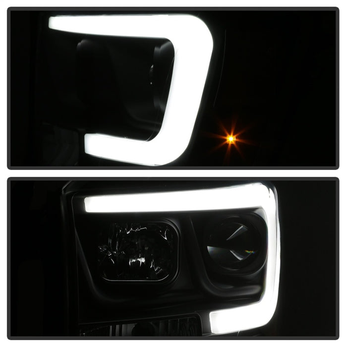 Phares de projecteur Spyder Dodge Ram 1500 06-08 V2 - Barre lumineuse DRL - Noir (PRO-YD-DR06V2-LB-BK)