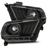 Phares de projecteur AlphaRex 10-12 Ford Mustang PRO-Series style planche noir avec feux de jour supérieurs/inférieurs