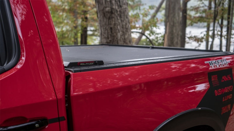 Couvre-caisse rétractable Roll-N-Lock 2019 Chevrolet Silverado 1500 XSB 68-3/8 po Série A