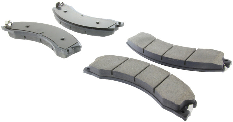 Plaquettes de frein sport StopTech avec cales - Avant