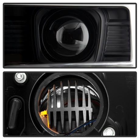 Phares à DEL haute puissance Spyder Ford F-250/350/450 08-10 V2 - Interrupteur arrière - Noir PRO-YD-FS08PL-SBLB-BK