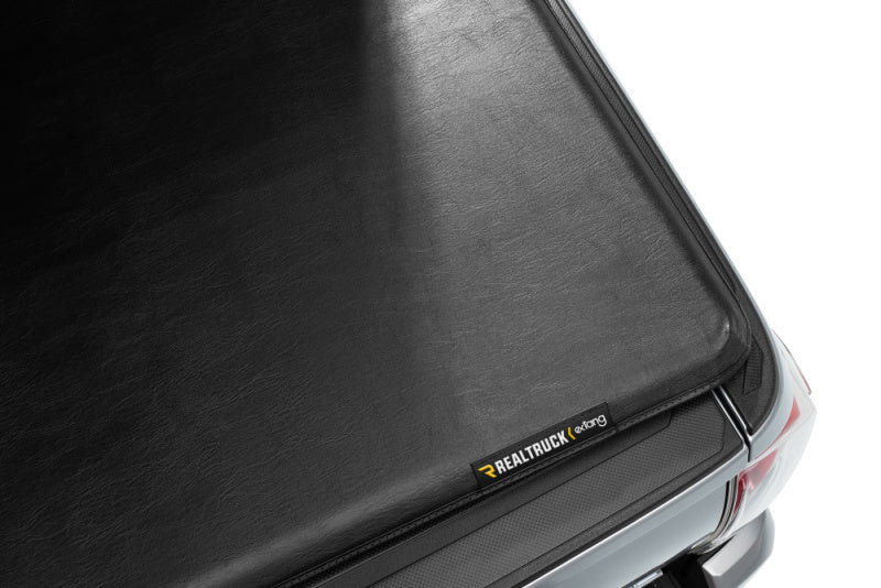 Couvre-tonneau Trifecta 2.0 pour Toyota Tundra 2022 de 5,6 pi sans système de rails Extang