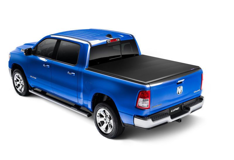 Lund 02-17 Dodge Ram 1500 (6,5 pi. Bed Excl. Rambox) Genesis Elite Couvre-caisse à trois volets - Noir