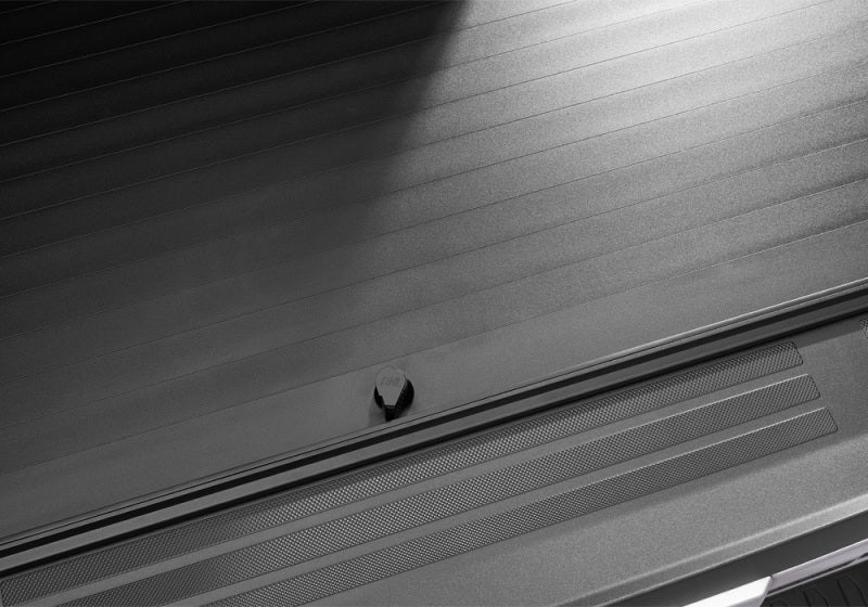 Couvre-caisse rétractable Roll-N-Lock pour Ford Maverick 2022 de 54,4 po de la série A