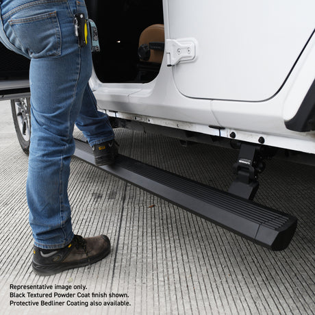 Kit de marchepieds électriques Go Rhino 18-23 Jeep Wrangler 4dr E-BOARD E1 - Revêtement de doublure de caisse