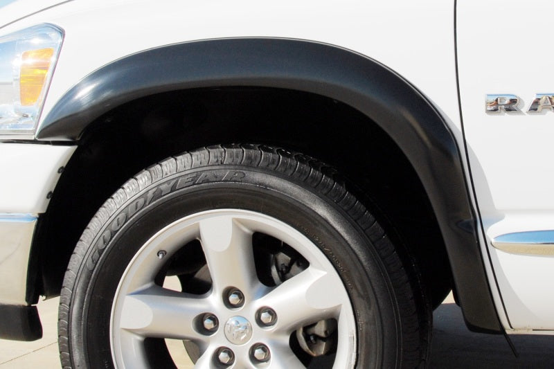 Élargisseurs d'ailes Lund 02-08 Dodge Ram 1500 SX-Sport Style Smooth Elite Series - Noir (2 pièces)