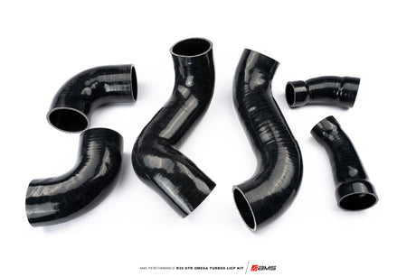 Kit turbo Omega AMS Performance pour Nissan R35 GTR avec tuyaux d'échangeur intermédiaire inférieurs de 3 pouces