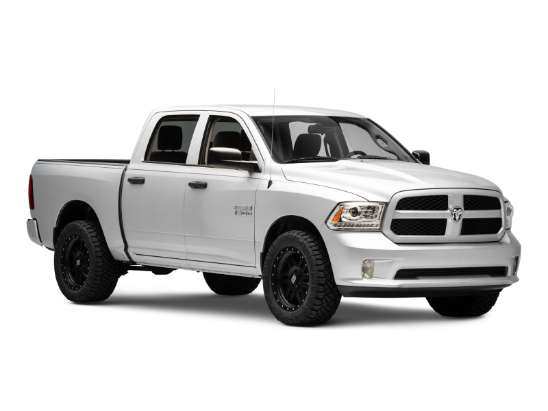 Phares à LED Raxiom 09-18 Dodge RAM 1500 Halo avec clignotants Swtchbck - Chrome Hsng (lentille transparente)