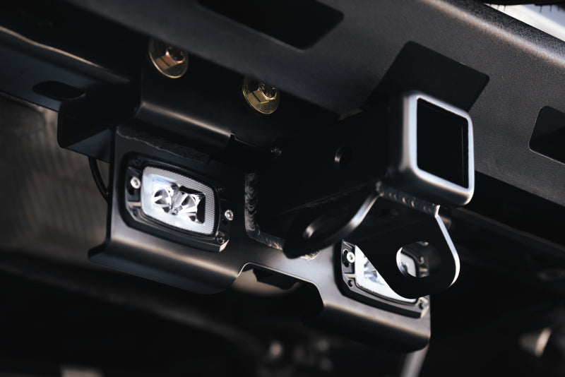 Attelage boulonné DV8 Offroad 07-21 Jeep Wrangler (JK/JL) avec feux