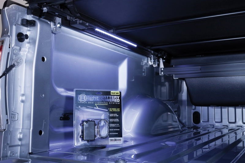 Système d'éclairage de caisse de camion alimenté par batterie Truxedo B-Light - 18 po