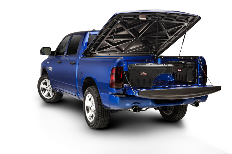 UnderCover 19-20 Chevy Silverado 1500 côté conducteur Swing Case - Noir lisse