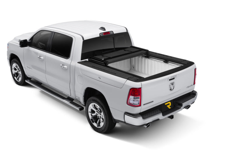 Extang 2019 Dodge Ram 1500 avec RamBox (nouveau style de carrosserie - 5 pieds 7 pouces) Trifecta 2.0