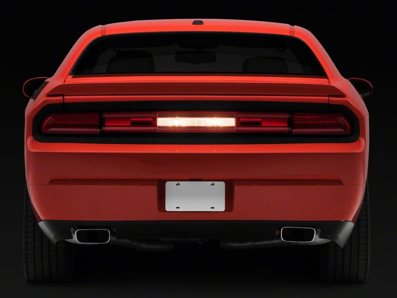 Feux arrière à LED Raxiom 08-14 Dodge Challenger - Boîtier chromé - Lentille rouge/transparente