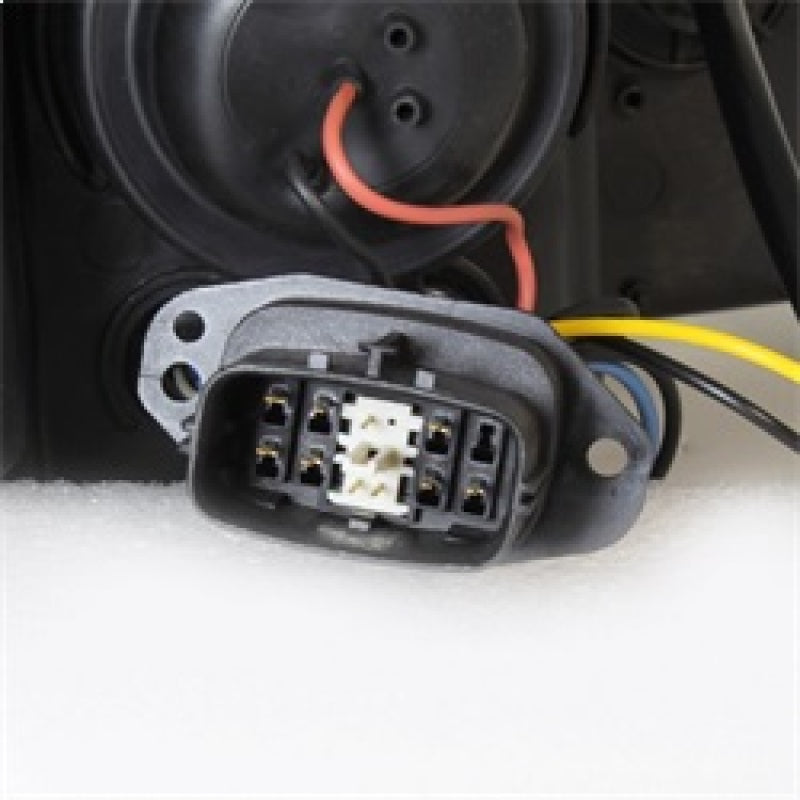 Spyder Mazda 6 03-05 avec phares antibrouillard projecteurs LED Halo DRL Smke PRO-YD-M603-FOG-DRL-SM