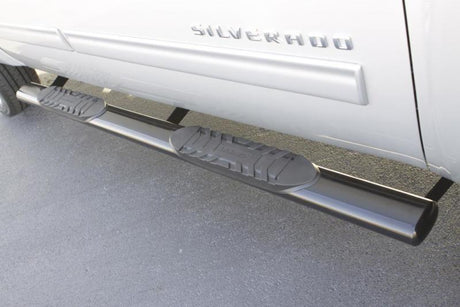 Barres de protection ovales droites SS de 5 po pour Dodge Ram 1500 Quad Cab 09-17 de Lund - Polies