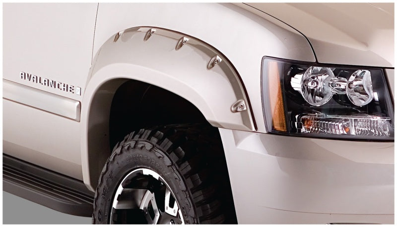 Bushwacker 07-13 Chevy Avalanche Pocket Style Flares 4pc - Noir