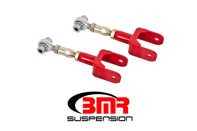 Bras de suspension supérieurs BMR 79-04 Fox Mustang, embouts de tige réglables sur véhicule - Rouge
