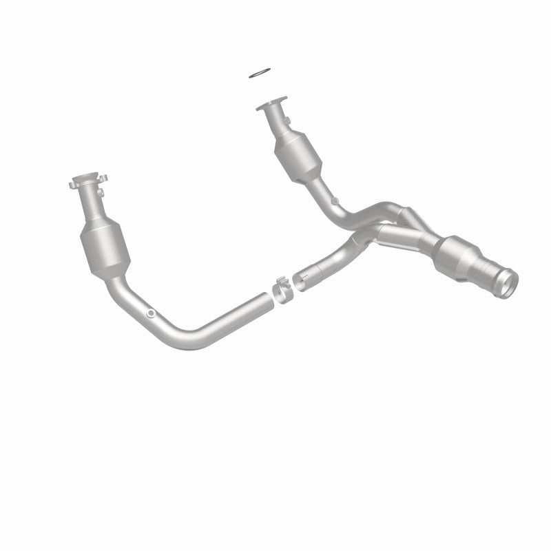 Convertisseur MagnaFlow à montage direct sur GMC Yukon XL V8 6,2 L 2015