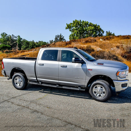 Marchepieds Nerf Westin 19-20 Ram 2500/3500 Crew Cab (caisse de 6,5 pieds) R5 M-Series W2W - Noir texturé