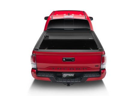 Retrax 2022 Toyota Tundra Regular &amp; Double Cab 6,5 pi avec système de rails de pont RetraxPRO XR