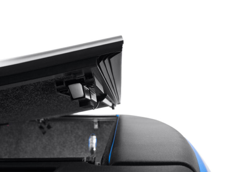 Housse de caisse UnderCover 19-20 Ram 1500 5,7 pi Ultra Flex - Finition noir mat