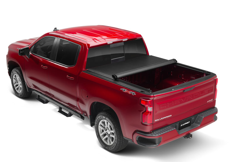 Lund 04-17 Nissan Titan (5.5ft. Bed w/Titan Box) Genesis Roll Up Tonneau Cover - Black