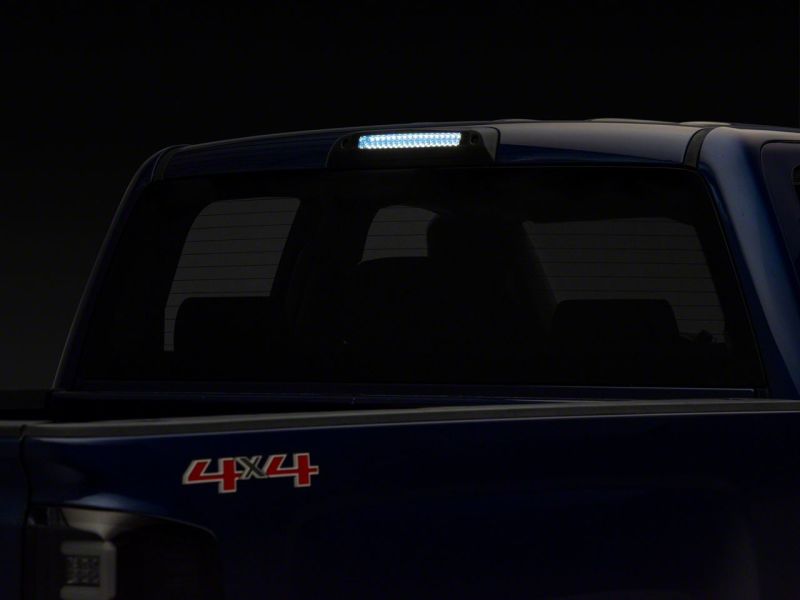 Troisième feu stop à LED Raxiom 14-18 Chevrolet Silverado Axial Series - Fumé