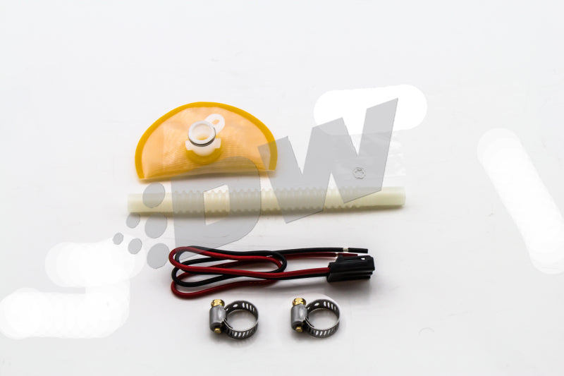 Kit de configuration de pompe à carburant DeatschWerks 09+ Nissan 370Z / 08+ Infiniti G37 DW200 / DW300