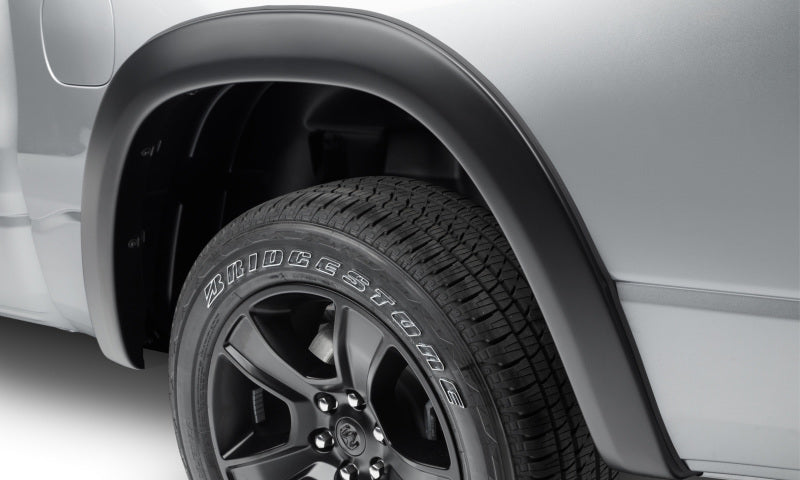 Bushwacker 19-22 Ram 1500 (sauf Rebel/TRX) 76,3 et 67,4 pouces, ensemble de 4 élargisseurs de lit de style d'origine - Noir/lisse