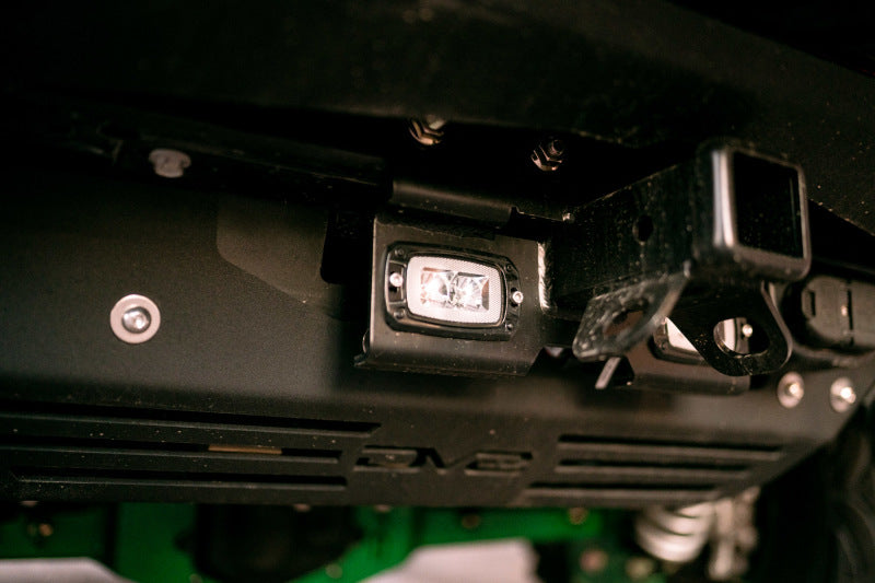 Attelage boulonné DV8 Offroad 07-21 Jeep Wrangler (JK/JL) avec feux