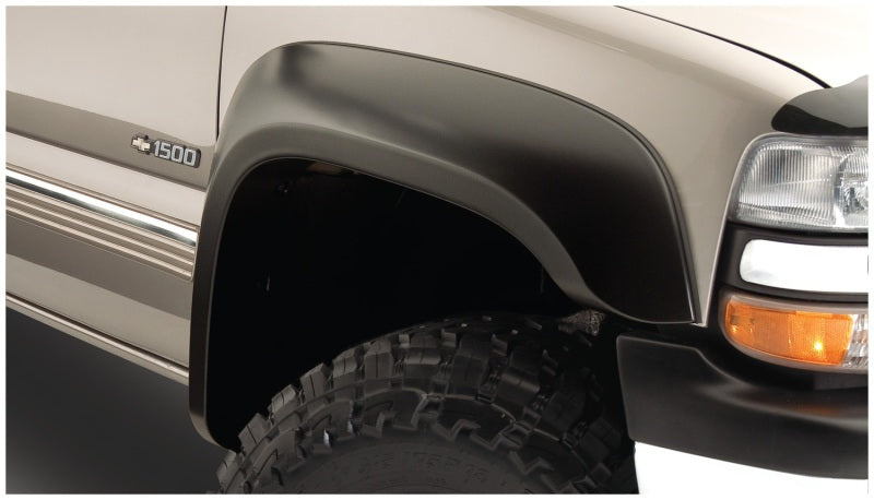 Bushwacker 07-07 Chevy Silverado 1500 Classic Fleetside Extend-A-Fender Style Flares 4 pièces - Noir