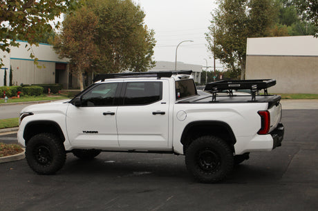 Barres de toit à profil bas Go Rhino 22-23 pour Toyota Tundra CrewMax Ceros - Tex. Blk