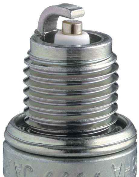 Boîte de 10 bougies d'allumage standard NGK (D8HA)