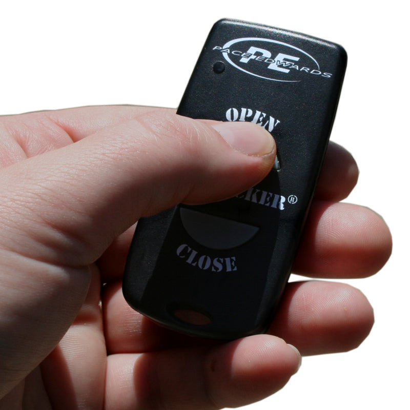 Pace Edwards 07-16 Toyota Tundra CrewMax 5 pi 5 po BedLocker - Finition mate