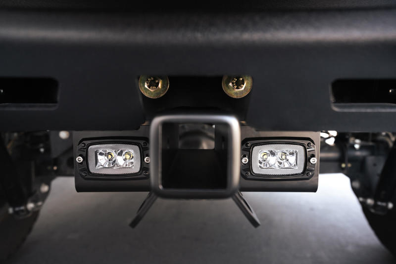Attelage boulonné DV8 Offroad 07-21 Jeep Wrangler (JK/JL) avec feux