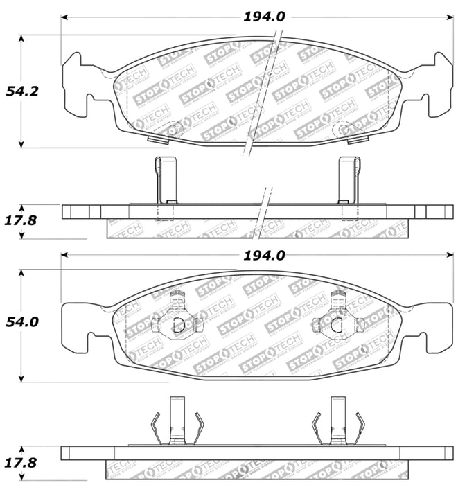 Plaquettes de frein sport StopTech avec cales et matériel - Avant